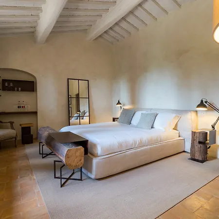 Posta L'orciaia Hotel 2*